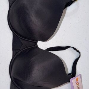 Sleek Black Women's Bra